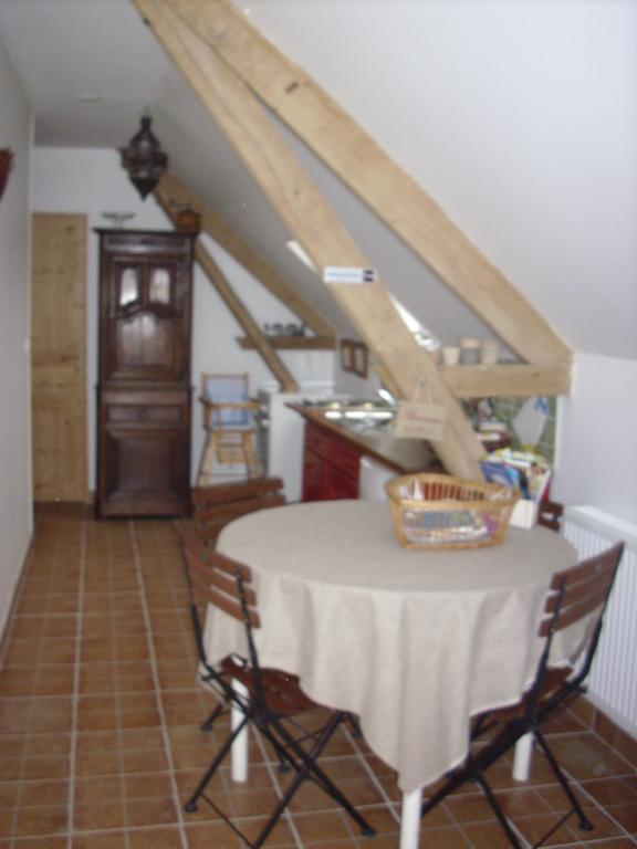 Grand Mainguet Bed & Breakfast Saint-Lambert-la-Potherie Exterior photo